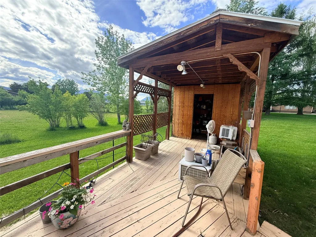 43 Lower Lynch Creek Road Plains MT 59859