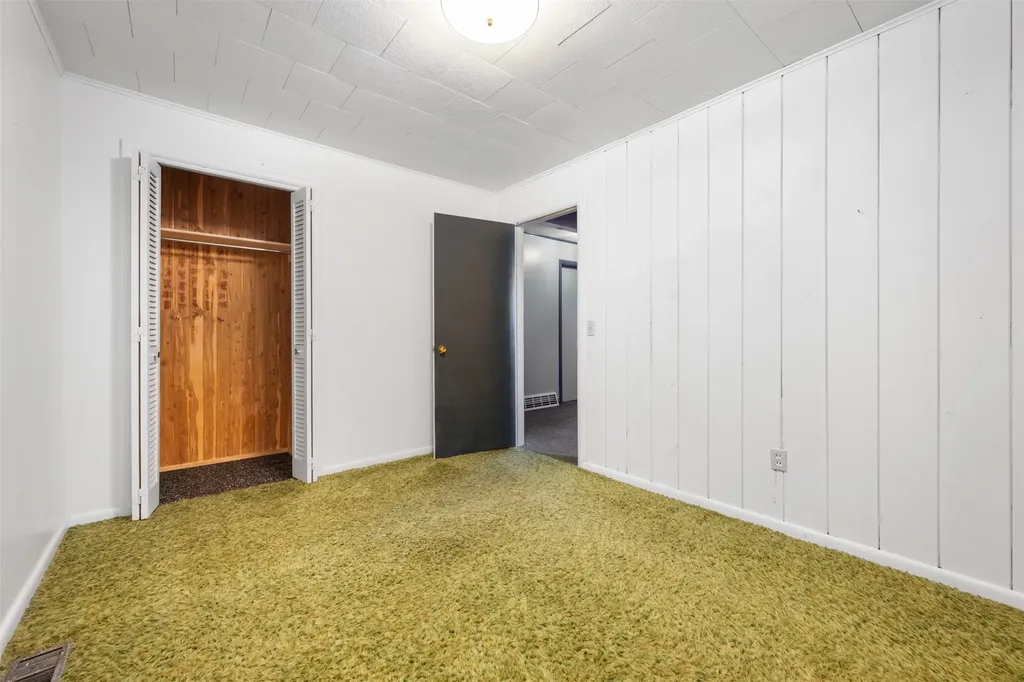 709 Oregon Street Deer Lodge MT 59722
