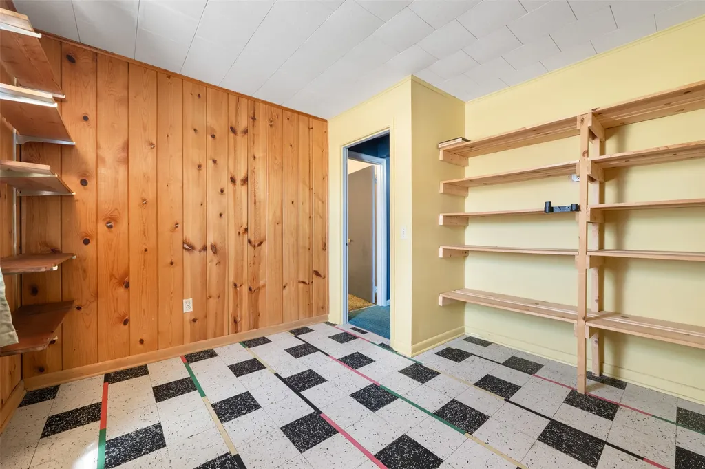 709 Oregon Street Deer Lodge MT 59722