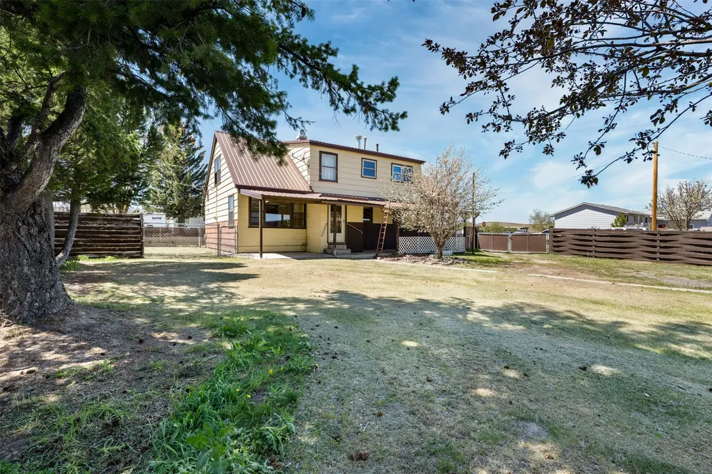 709 Oregon Street Deer Lodge MT 59722