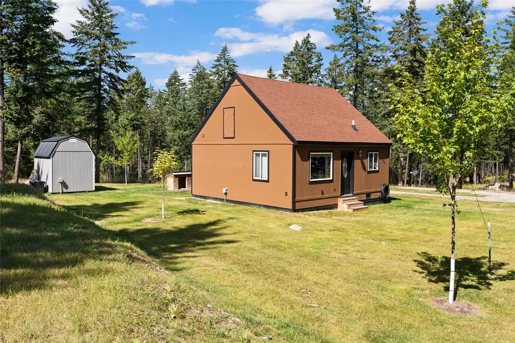 400 Buffalo Trail Somers MT 59932