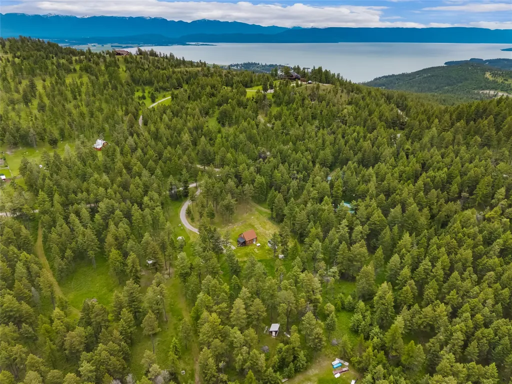 400 Buffalo Trail Somers MT 59932