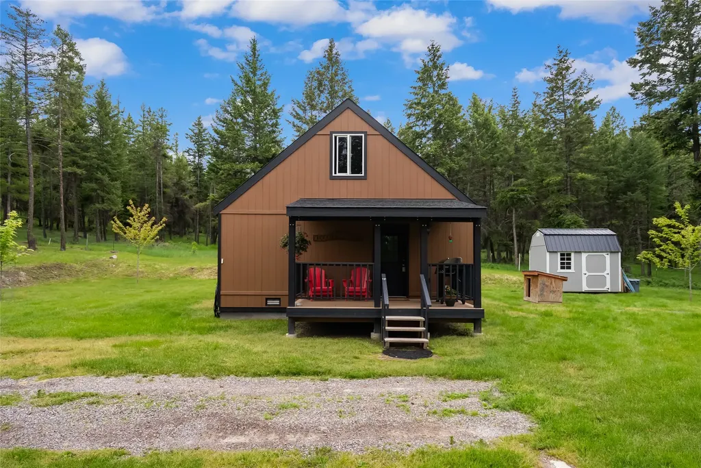 400 Buffalo Trail Somers MT 59932