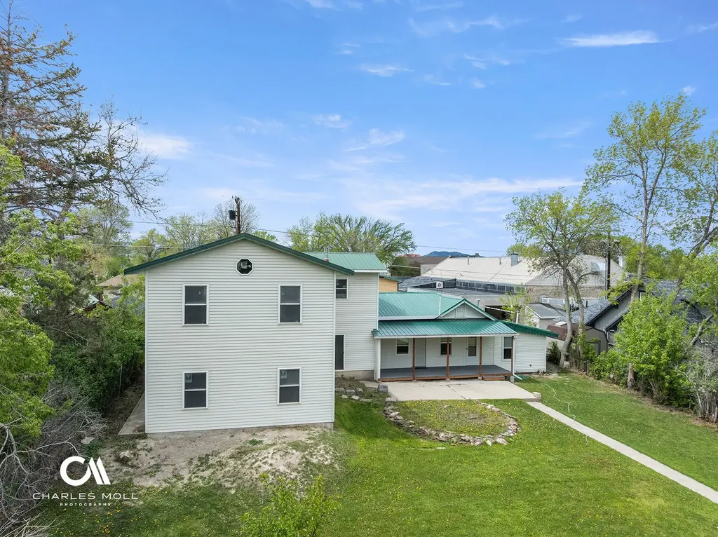 812 N Ewing Street Helena MT 59601