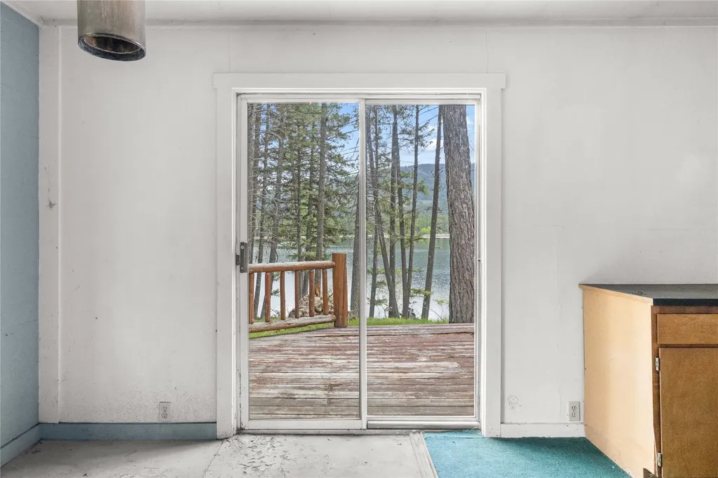 1605 Rogers Lake Road Kila MT 59920