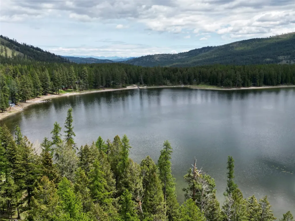 1605 Rogers Lake Road Kila MT 59920