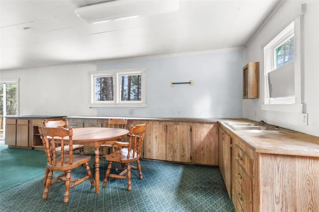 1605 Rogers Lake Road Kila MT 59920