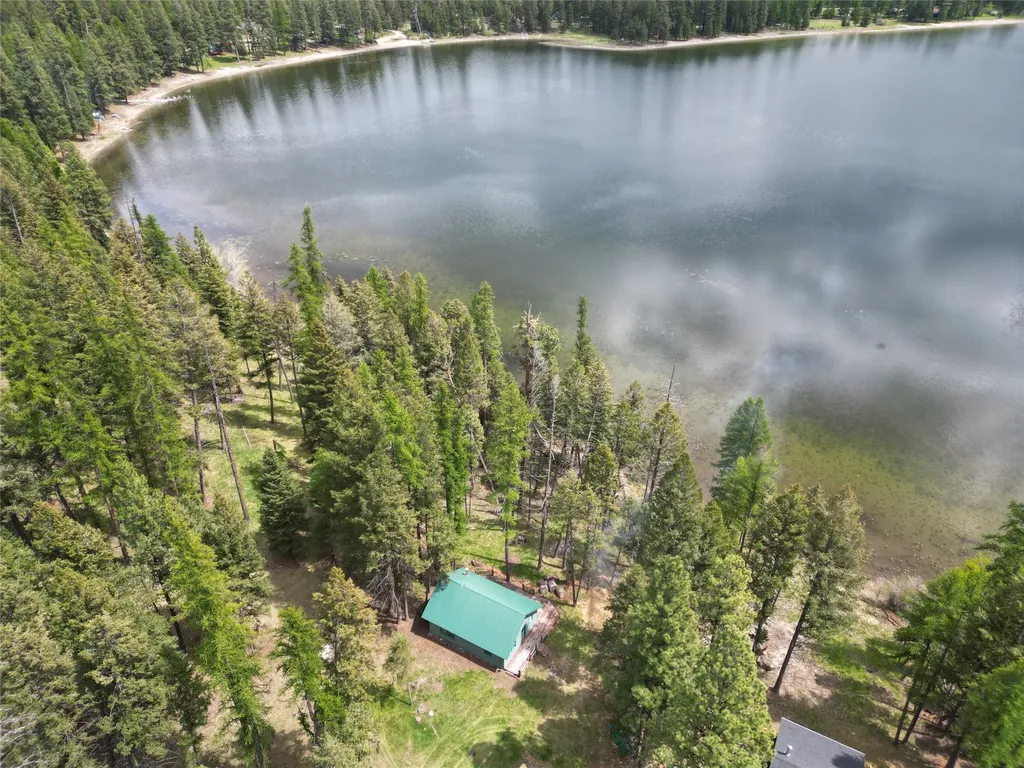 1605 Rogers Lake Road Kila MT 59920
