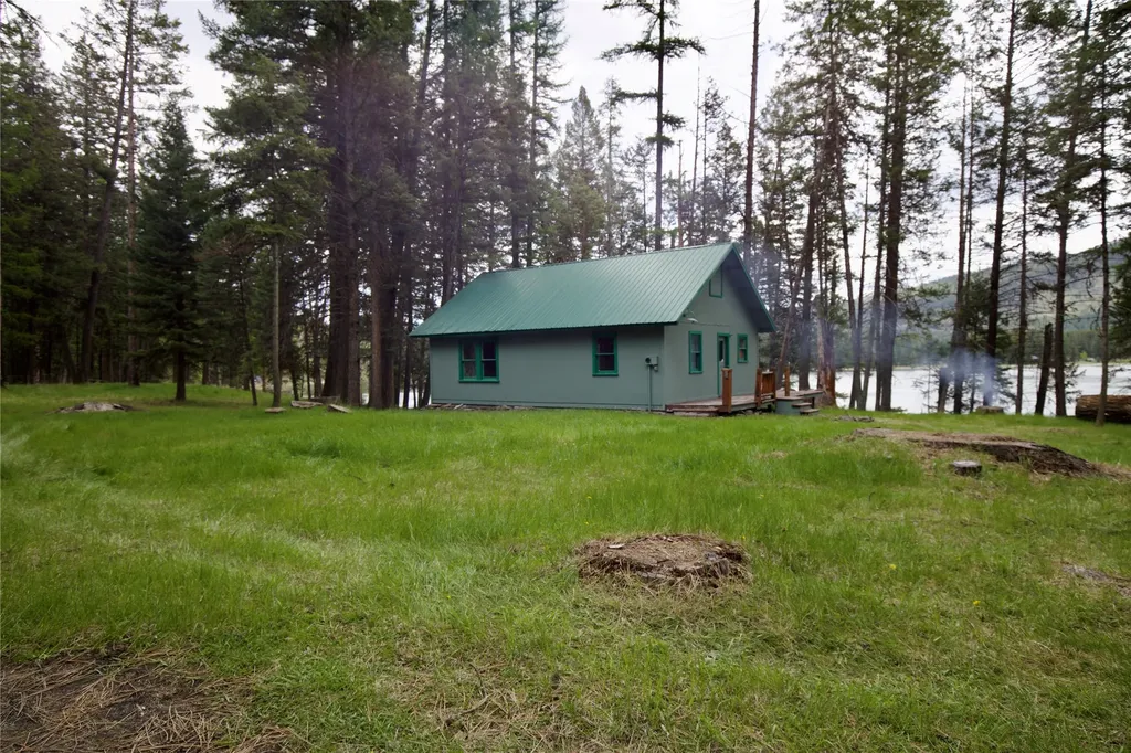 1605 Rogers Lake Road Kila MT 59920