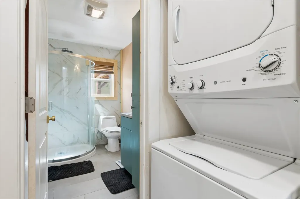 40 Moraine Drive N Eureka MT 59917