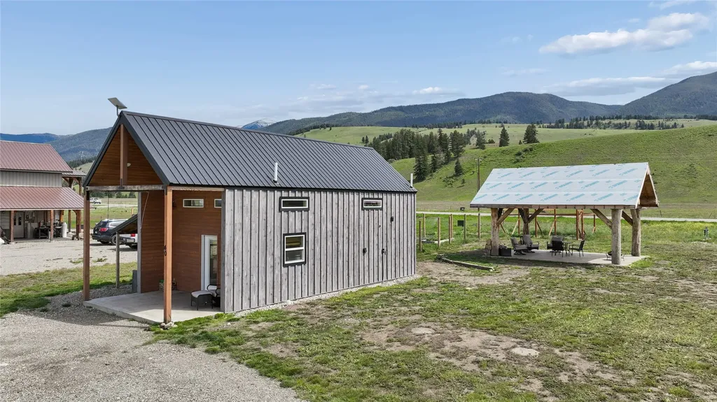 40 Moraine Drive N Eureka MT 59917