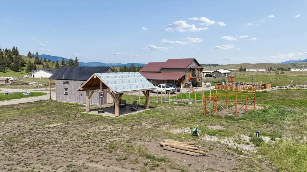 40 Moraine Drive N Eureka MT 59917