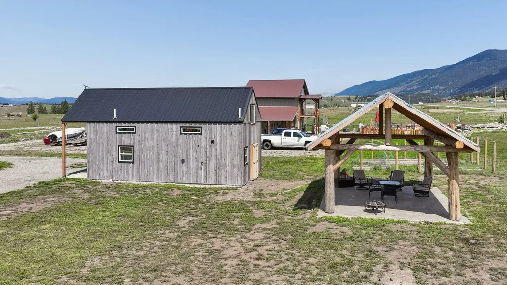 40 Moraine Drive N Eureka MT 59917