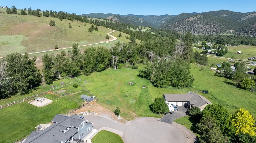 12326 Nature Court Lolo MT 59847