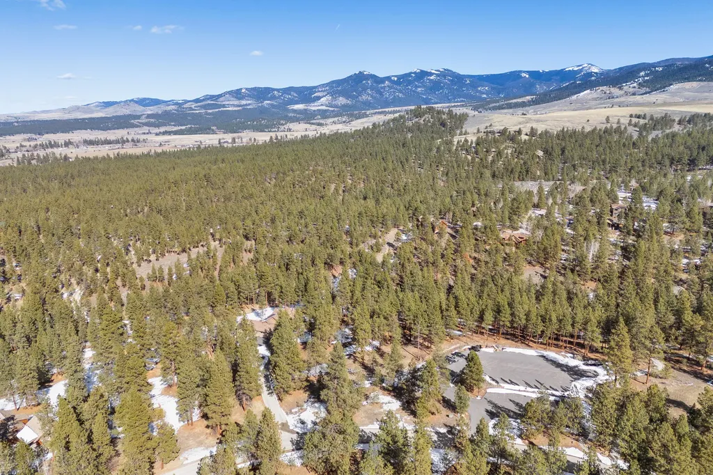 1437 Stock Farm Road Hamilton MT 59840