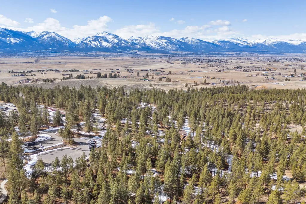 1437 Stock Farm Road Hamilton MT 59840