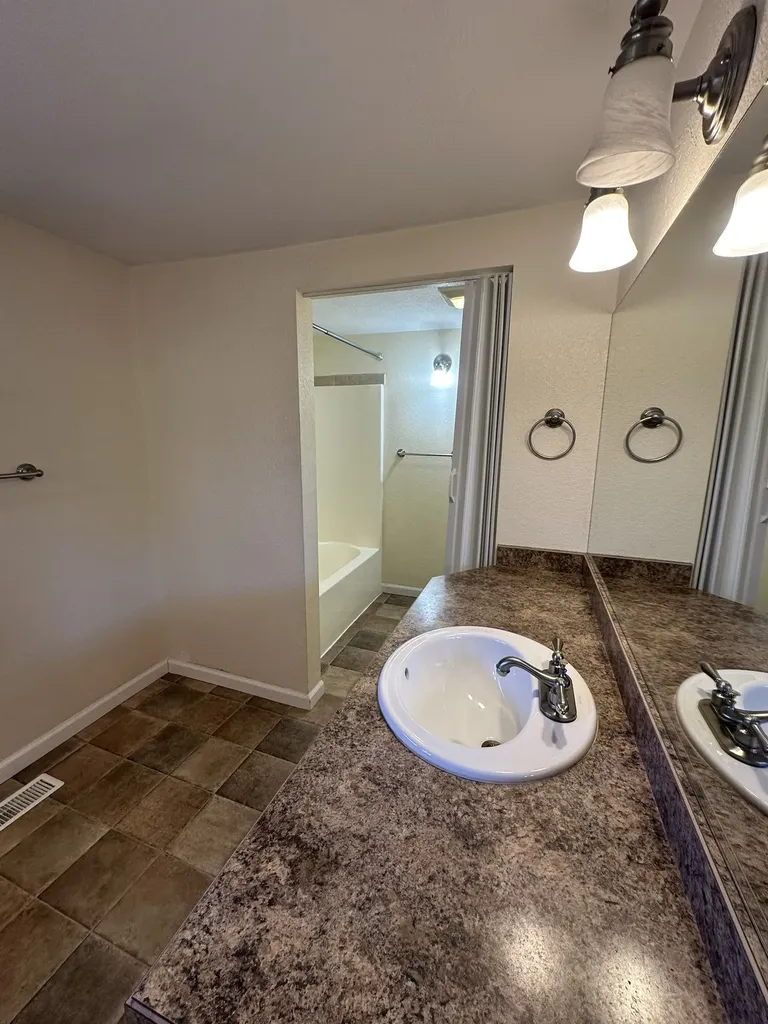 905 6th Avenue E Kalispell MT 59901