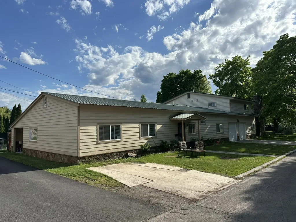 905 6th Avenue E Kalispell MT 59901