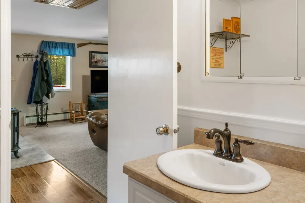 125 Golden Bear Lane Judith Gap MT 59453