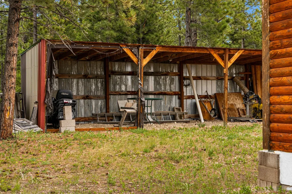 125 Golden Bear Lane Judith Gap MT 59453