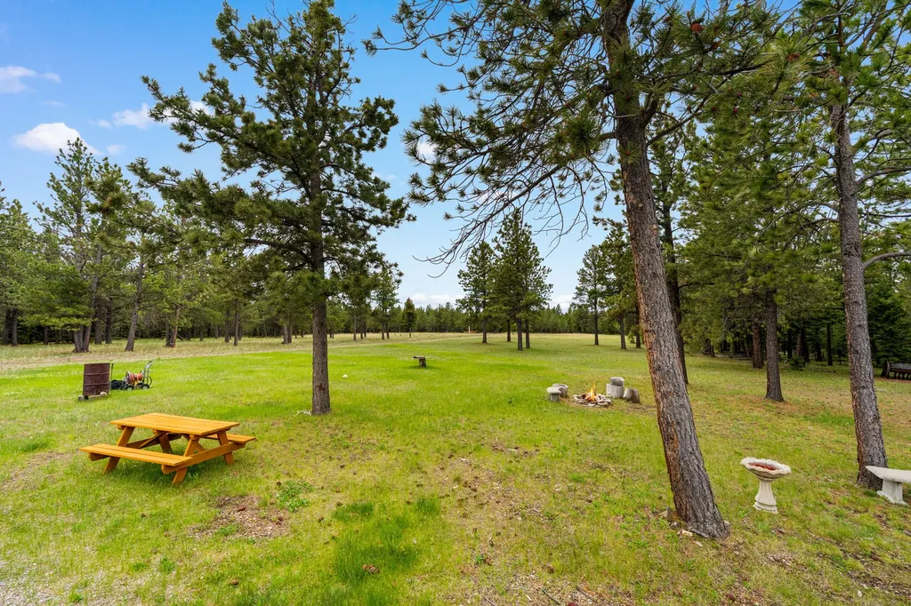 125 Golden Bear Lane Judith Gap MT 59453