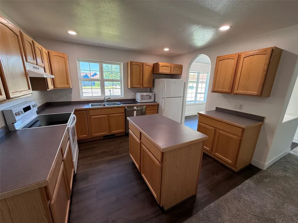 1328 Alpine Drive Great Falls MT 59404