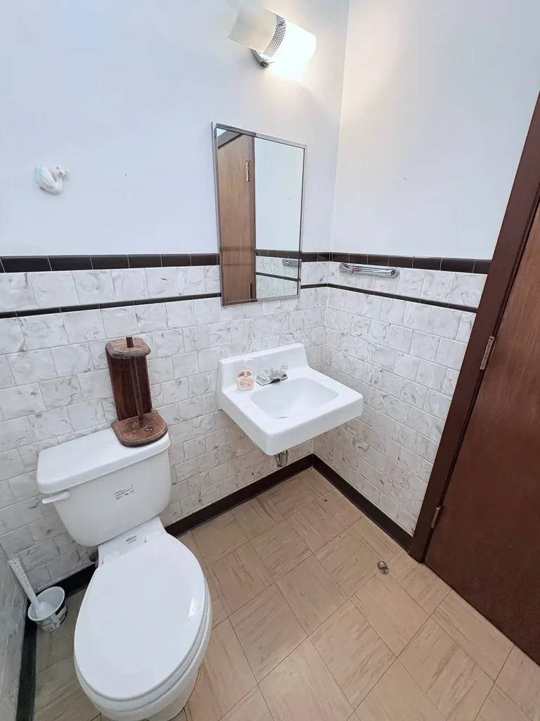 209 1st Street Hingham MT 59528