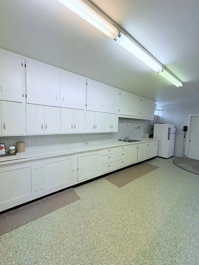 209 1st Street Hingham MT 59528