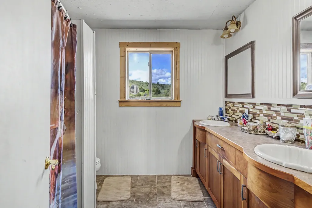4885 Iron Horse Road Helena MT 59602