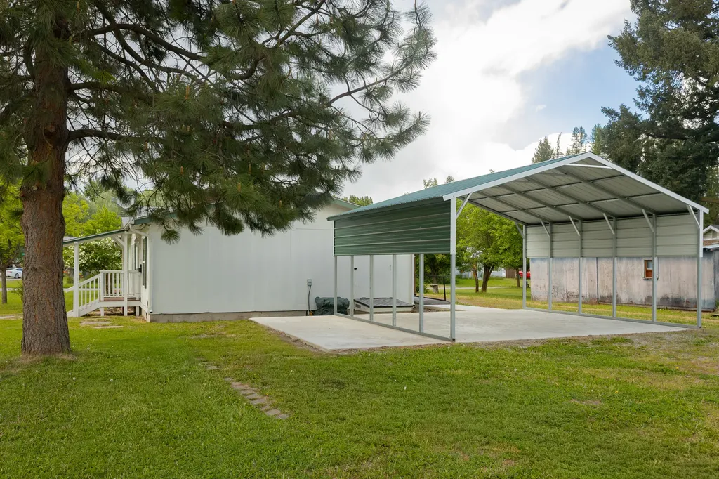 516 W 4th Street Libby MT 59923