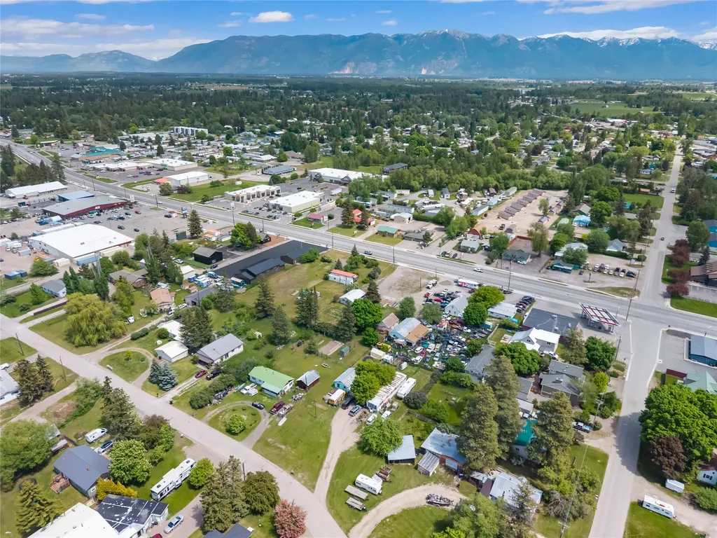 2108 1/2 Us Hwy 2 E Kalispell MT 59901