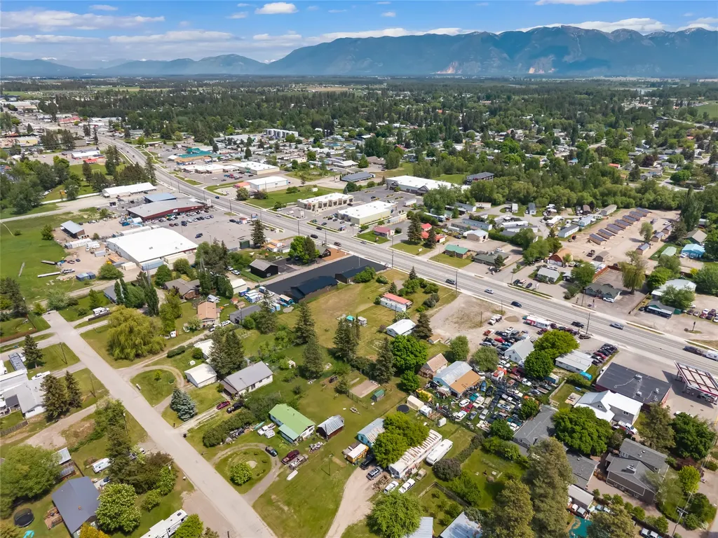 2108 1/2 Us Hwy 2 E Kalispell MT 59901