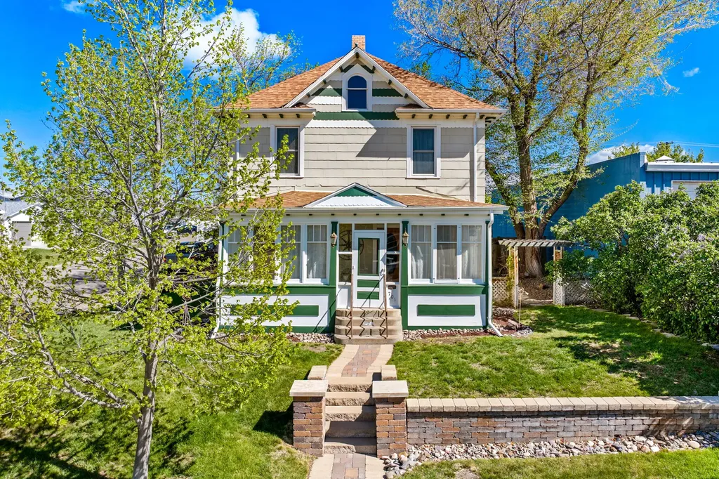 701 8th Avenue N Great Falls MT 59401