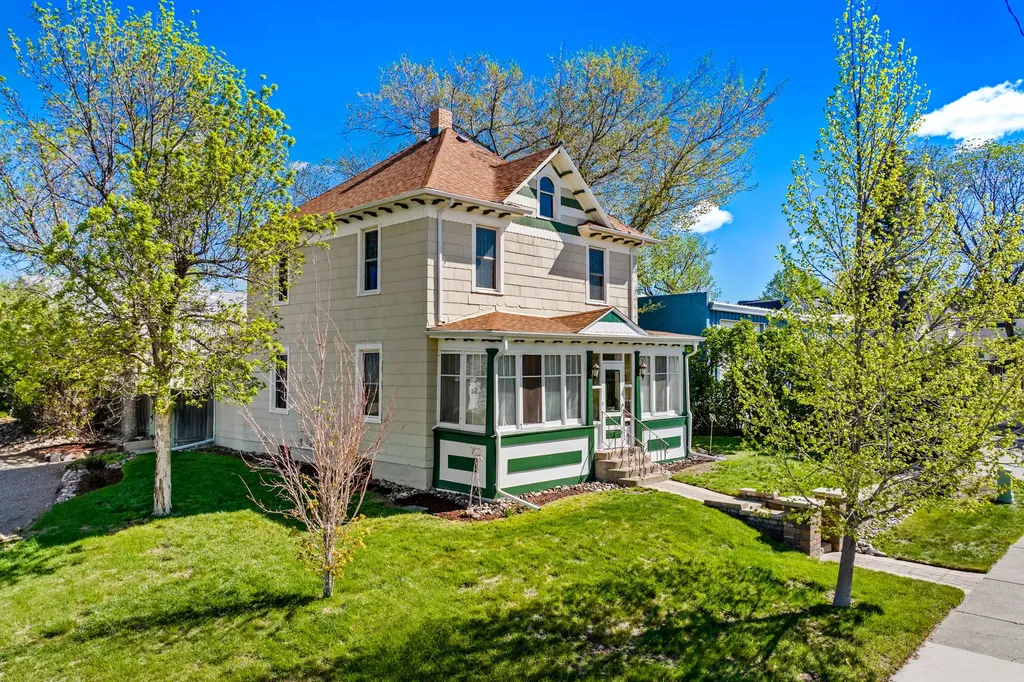 701 8th Avenue N Great Falls MT 59401
