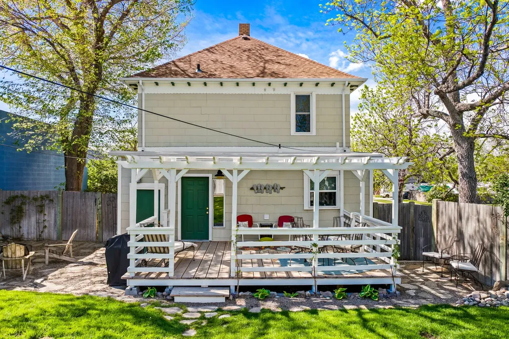 701 8th Avenue N Great Falls MT 59401
