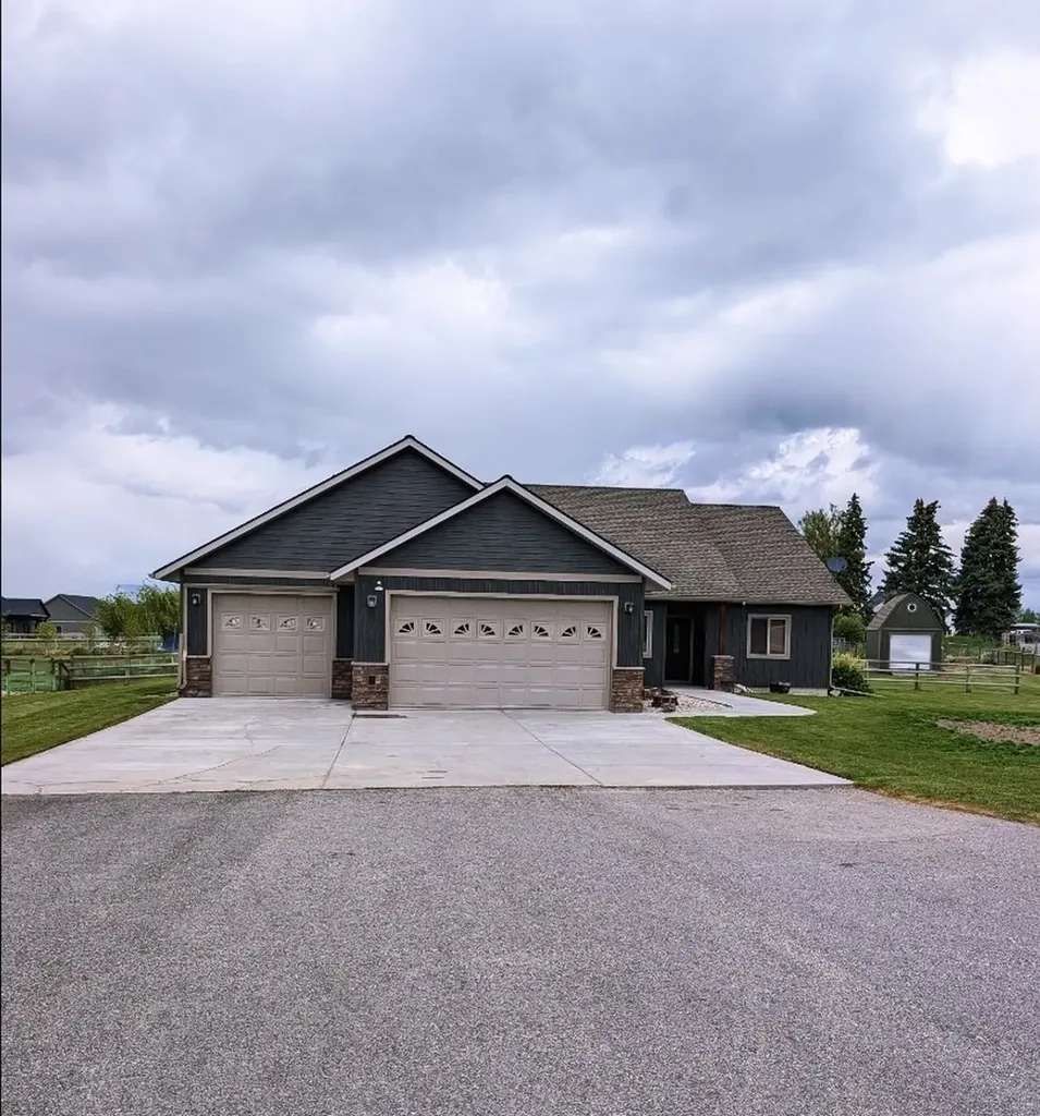 1025 Talons Court Hamilton MT 59840