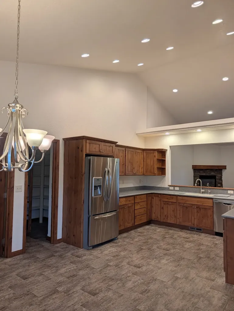 1025 Talons Court Hamilton MT 59840