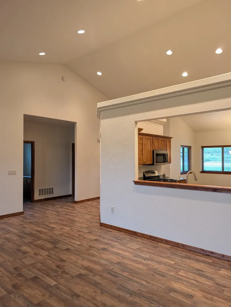 1025 Talons Court Hamilton MT 59840