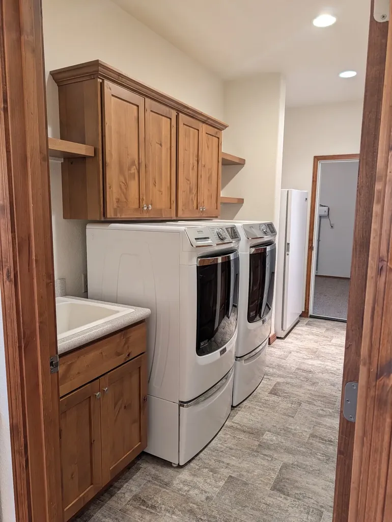 1025 Talons Court Hamilton MT 59840