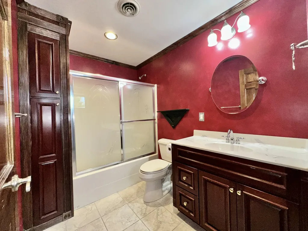 505 Fifth Avenue W Ryegate MT 59074