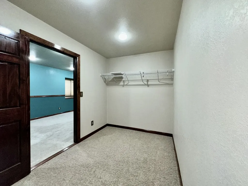 505 Fifth Avenue W Ryegate MT 59074