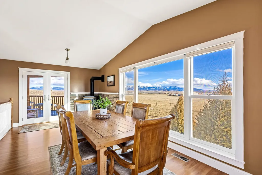 10 Windmill Lane Wilsall MT 59086