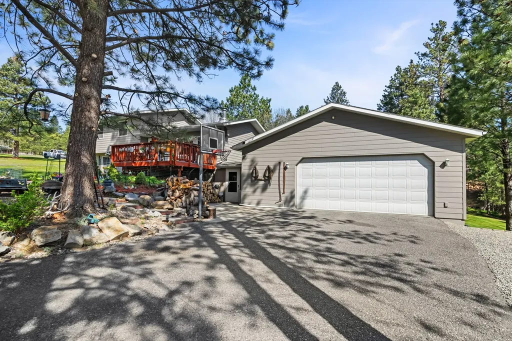 59 Whitetail Lane Clancy MT 59634