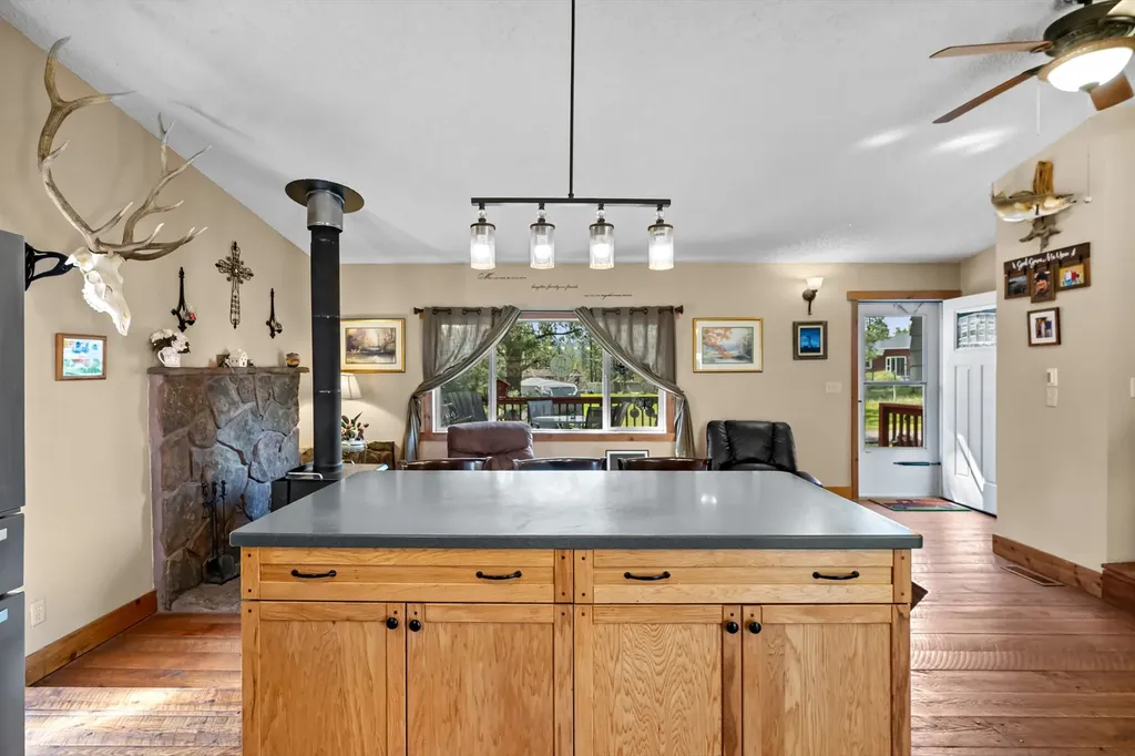59 Whitetail Lane Clancy MT 59634