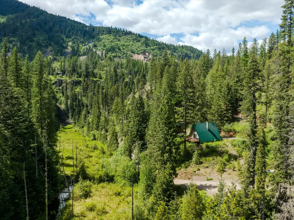 35 Otter Ln & 12 Wayback Circle Noxon MT 59853