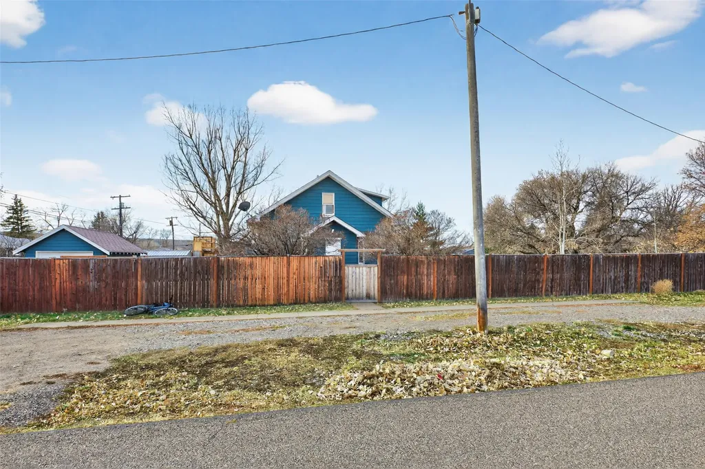 1108 11th Street Fort Benton MT 59442