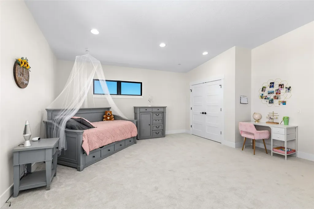 2411 Pale Evening Court Missoula MT 59808