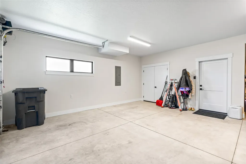 2411 Pale Evening Court Missoula MT 59808