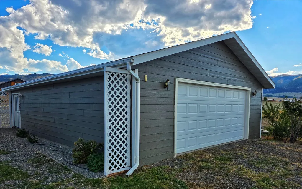 2733 Mt Highway 69 Boulder MT 59632