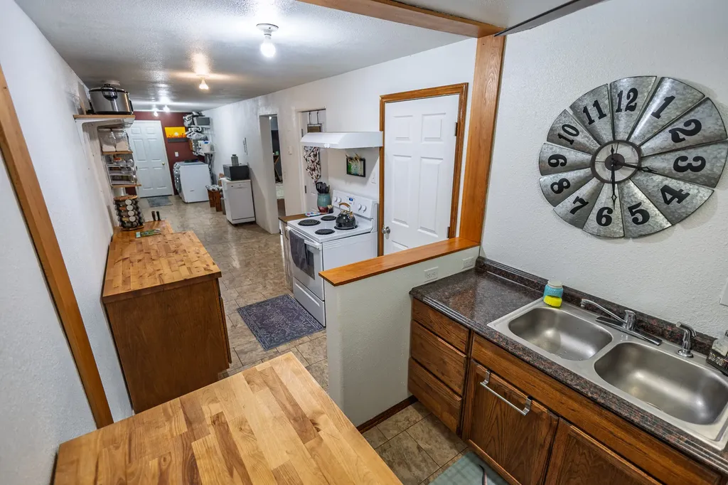 2733 Mt Highway 69 Boulder MT 59632